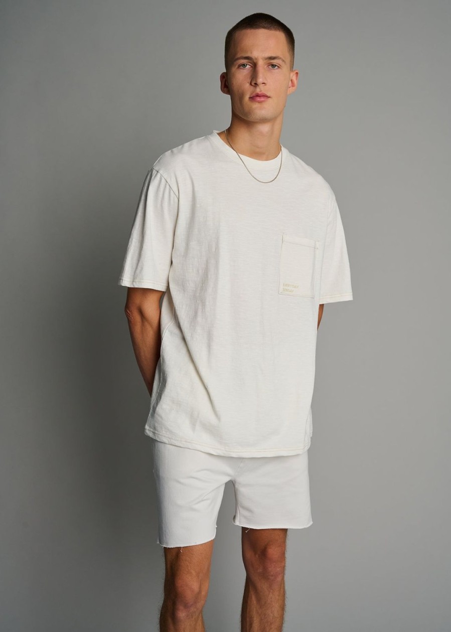 Men Everyday Sunday | Cream Essential Tee