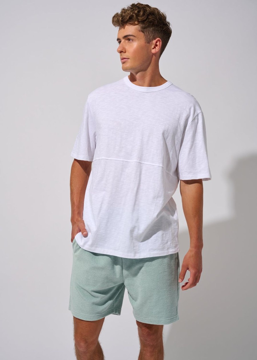 Men Everyday Sunday | True White Organic Essential Tee