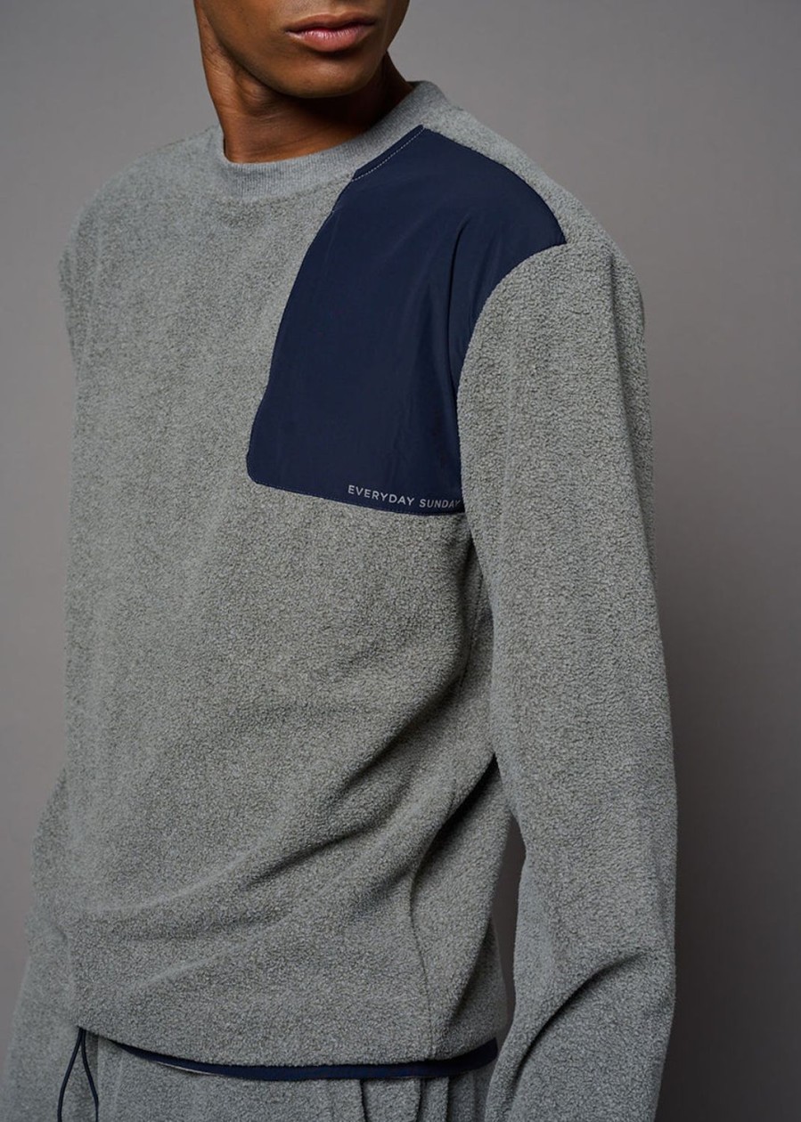 Men Everyday Sunday | Heather Grey Recycled Cozy Polar Pop-Over